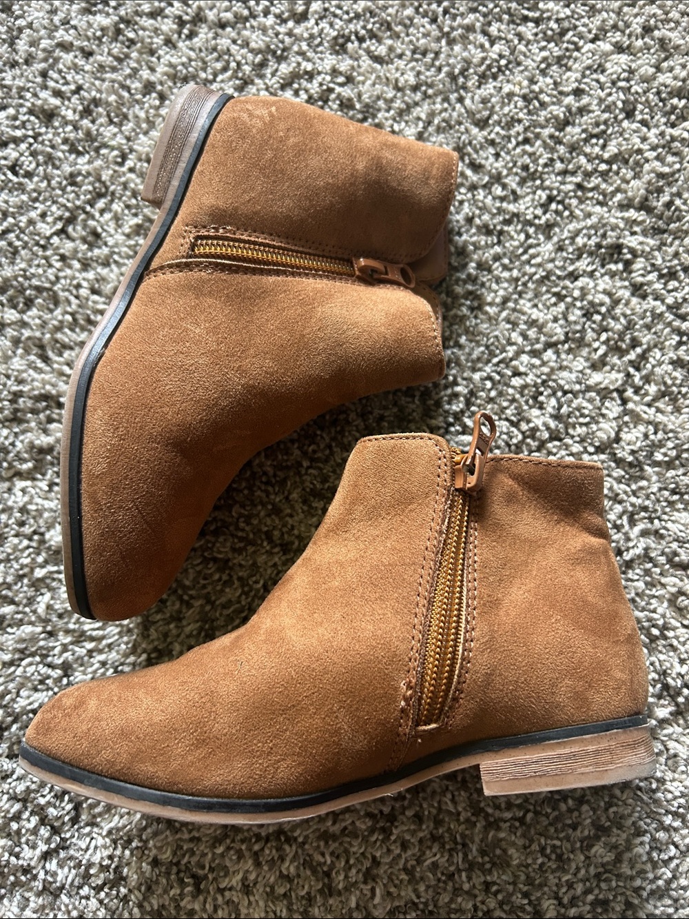 Cat & Jack Tan Suede Chukka Boots with Side Zip
